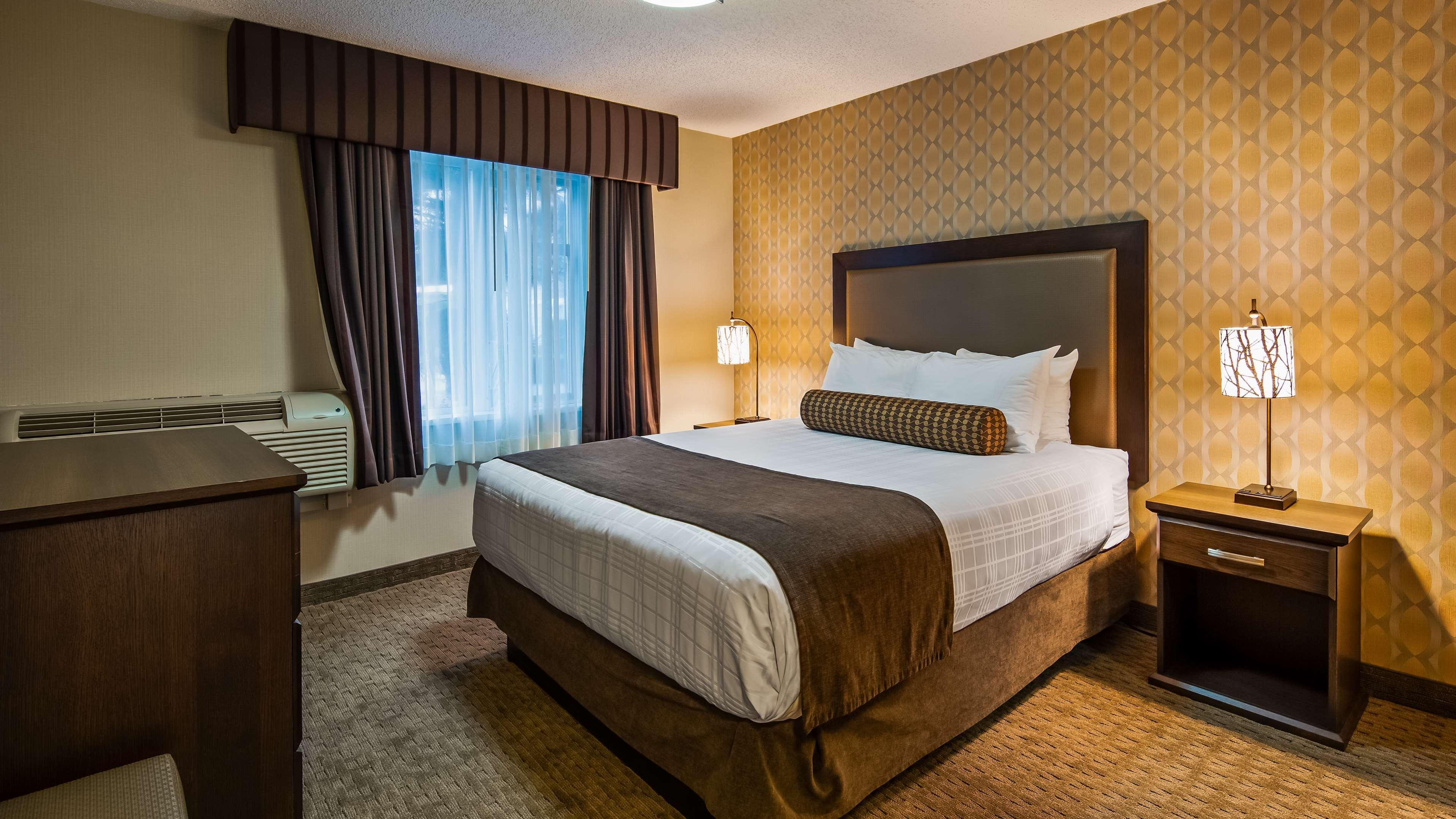 Best Western Plus Country Meadows Inn Aldergrove Экстерьер фото
