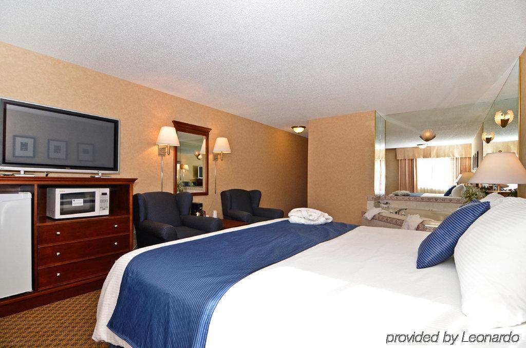 Best Western Plus Country Meadows Inn Aldergrove Номер фото